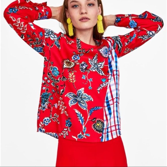Zara Tops - Zara Floral & Plaid Patchwork Print Top, Size Small